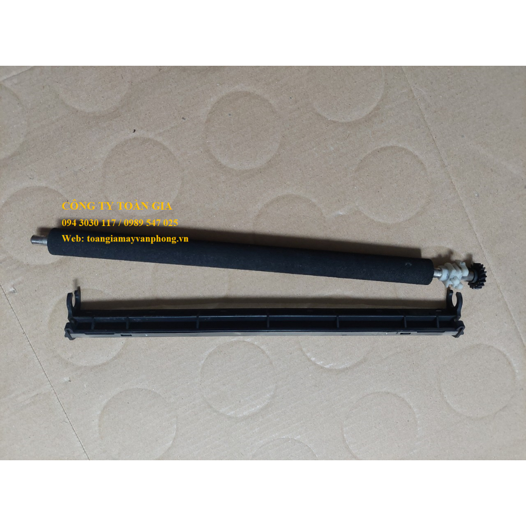 Bộ trục nhung bệ cơ sau canon 2900 (bóc máy)