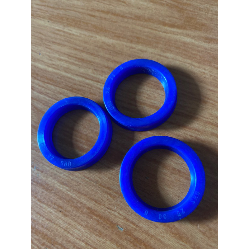 phớt thuỷ lực 25*33*6UN