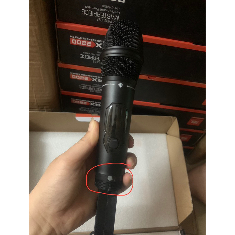 Micro đa năng PRX2200 tay mic bằng kim loại ,âm thanh hay phù hợp với mọi loại loa kéo, âm ly gia đình