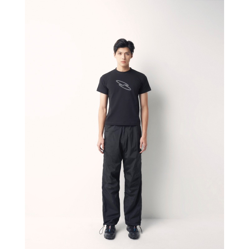 Quần Soap Parachute Pants màu đen