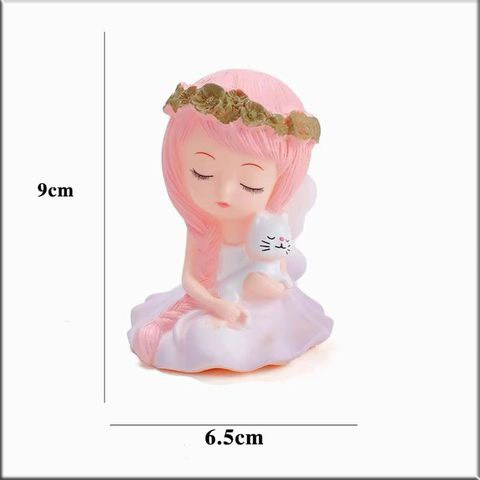 -Bé gái ngồi tóc hồng bế mèo - Trang trí bánh sinh nhật bánh kem