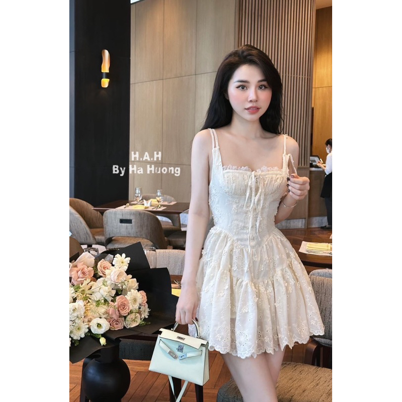 Đầm váy nữ hai dây cộ nơ form ngắn xòe xếp li chất liệu ren phong cách hàn quốc siêu dễ thương