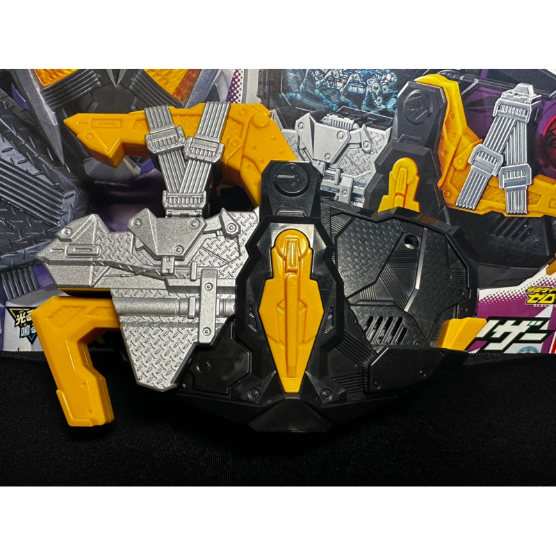 Hiệp sĩ mặt nạ -DX MetsubouJinrai Force Riser & Sting Scorpion ProgriseKey