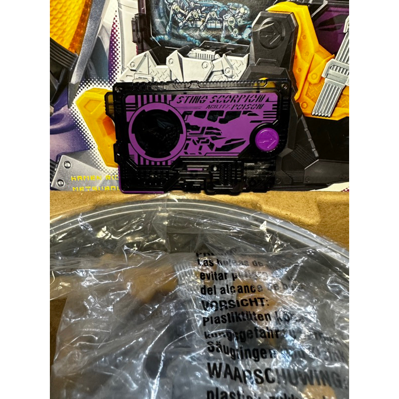 Hiệp sĩ mặt nạ -DX MetsubouJinrai Force Riser & Sting Scorpion ProgriseKey