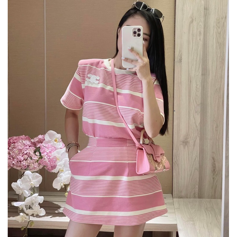 Set Áo Thun Tay Ngắn Kẻ Sọc Ngang Mix Chân Váy Màu Hồng Đen Cotton