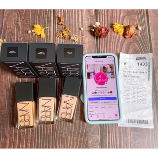 Kem nền Nars Light Reflecting Foundation 30ml