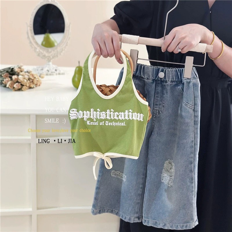 (ORDER) Áo hai dây cổ yếm màu xanh lá viền trắng đáng yêu + Quần bò ống rộng cho bé gái