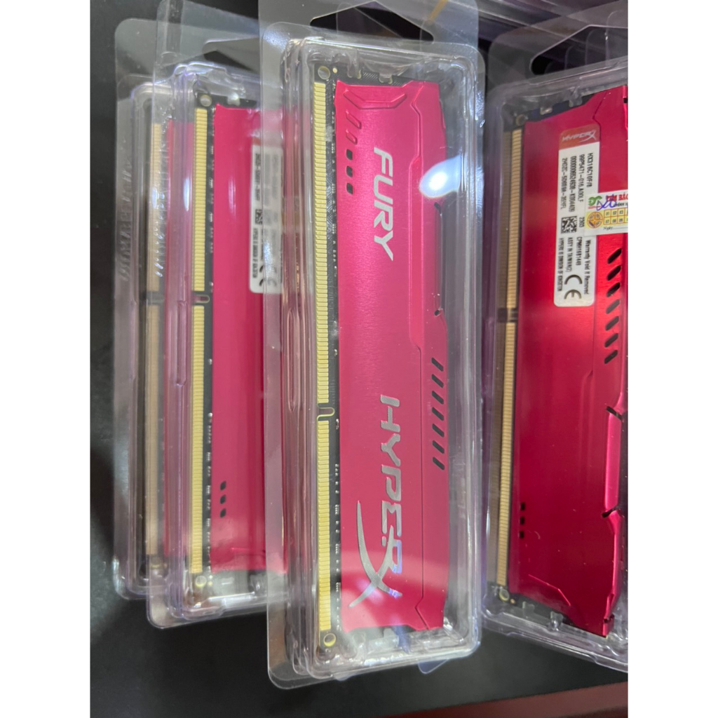 Ram PC Máy tính bàn Kingston HyperX Fury Red 8GB  DDR3 Bus 1600Mhz mới BH 36 tháng