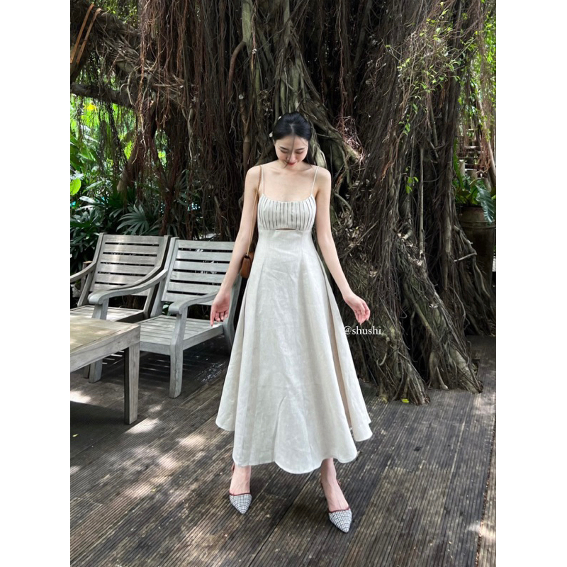 𝐖𝐚𝐯𝐢𝐞 𝐃𝐫𝐞𝐬𝐬 - Đầm Xếp Ngực Linen Tưng Cao Cấp