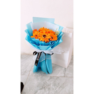 bó hoa sáp hướng dương 7 bông rẻ đẹp làm quà tặng, tốt nghiệp