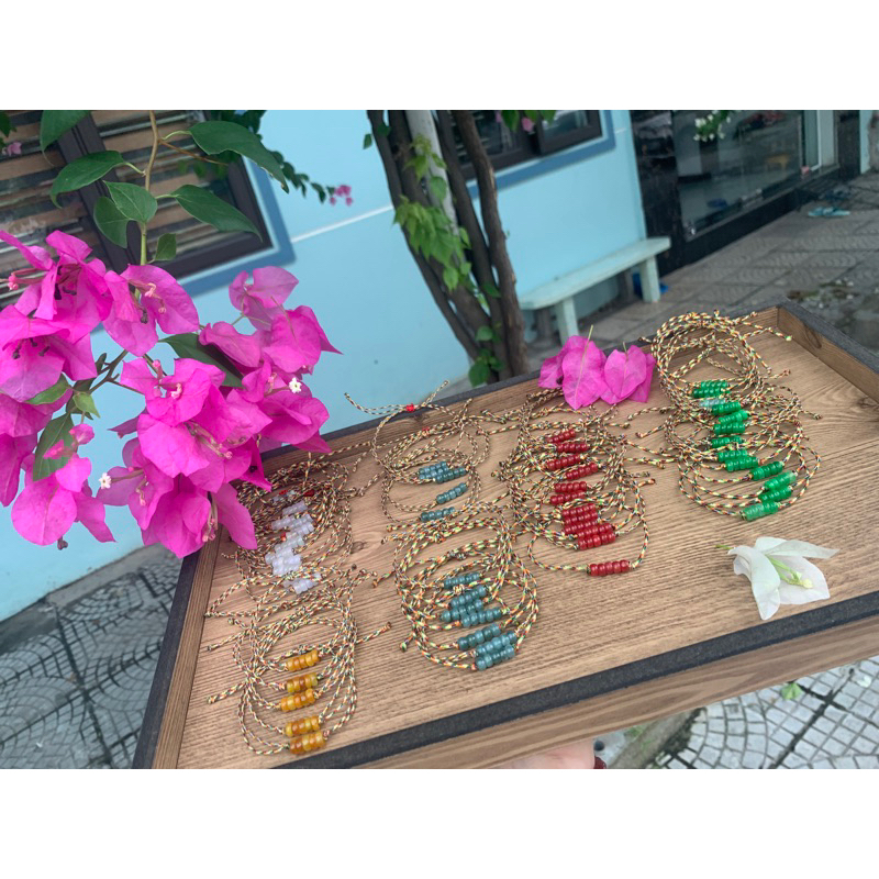 vòng tay ngũ điếu chỉ ngũ sắc