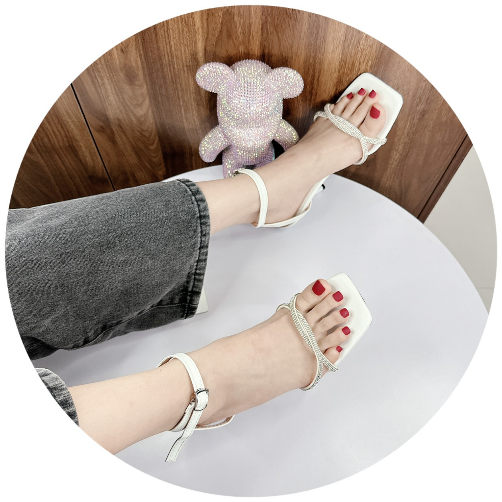 Giày sandal cao gót quai đá xoắn gót nhọn 8p nhẹ nhàng sang chảnh