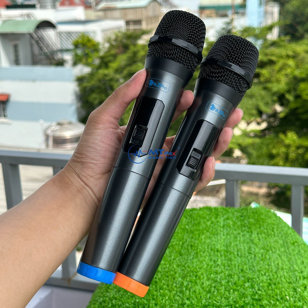 Loa Xách Tay AZPro SG06 - Đỉnh Cao Âm Thanh Cao Cấp Giá Rẻ, Tặng Kèm 2 Micro Không Dây và Chống Lăn.