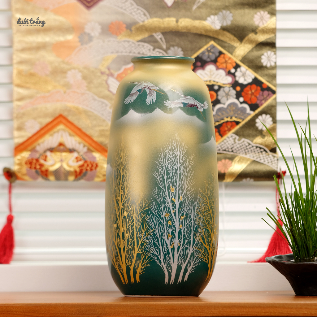 Bình hoa Kutani xanh lá đôi hạc bay lá vàng Gold D12cm x H25cm - K8-1232 - Kutani-yaki