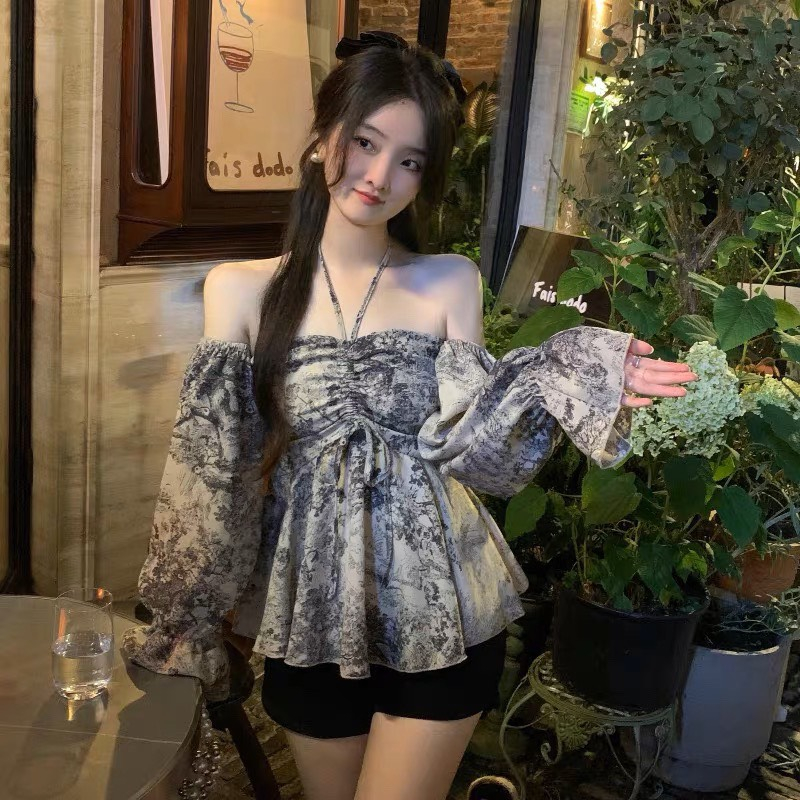 Áo Kiểu Trễ Vai Tay Dài Phối Dây Rút Giữa Hở Vai Phong Cách Quyến Rũ