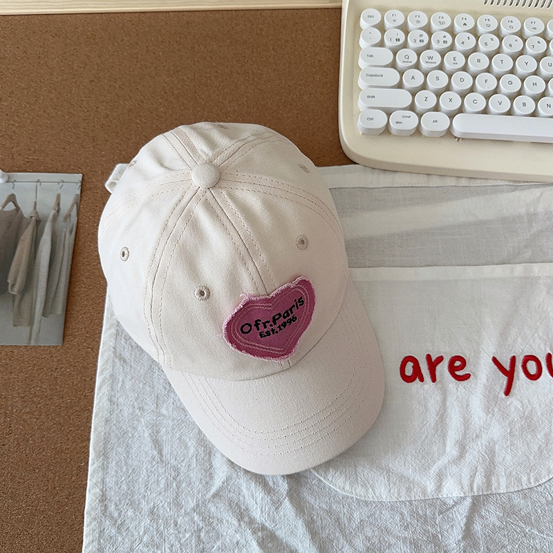 Mũ kaki thêu họa tiết trái tim xu hướng retro TA STORE
