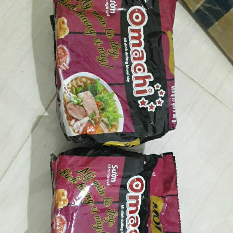 Mì omachi sườn hầm