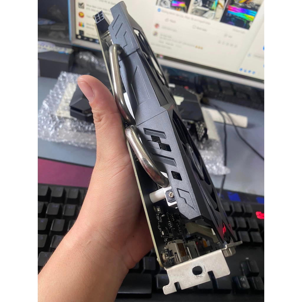 VGA Colofull 1060-3G đẹp keng