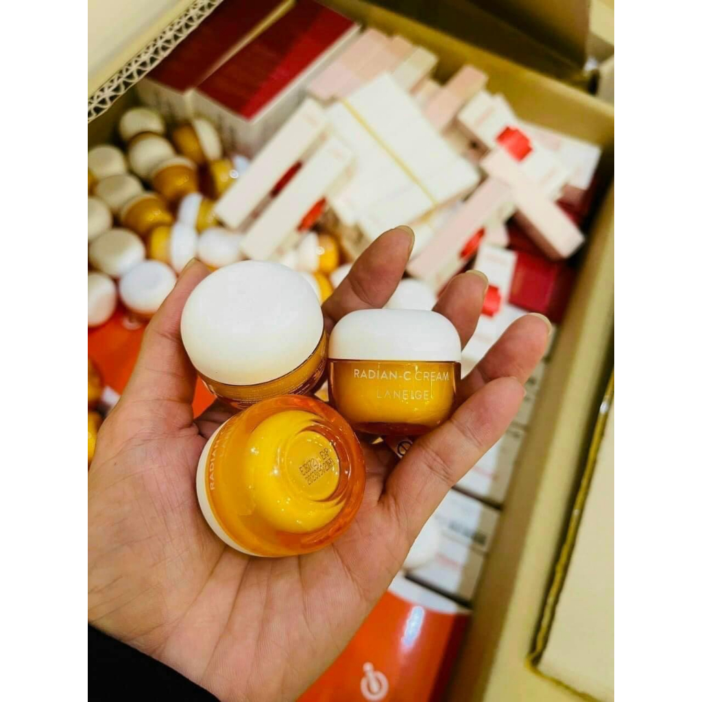 Kem dưỡng trắng mờ thâm nám Laneige Radian-C Cream 10ml