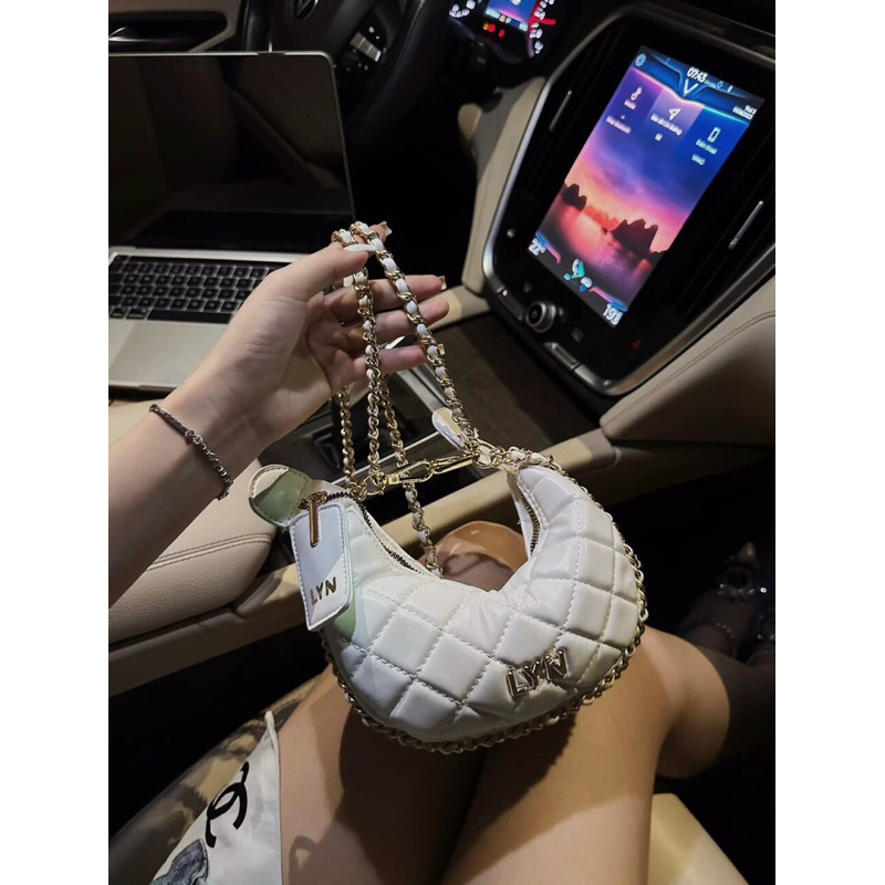 Túi Xách Nữ Lyn Kẹp Nách , Đeo Chéo Size 19 Da Mềm Bóng Sang Chảnh