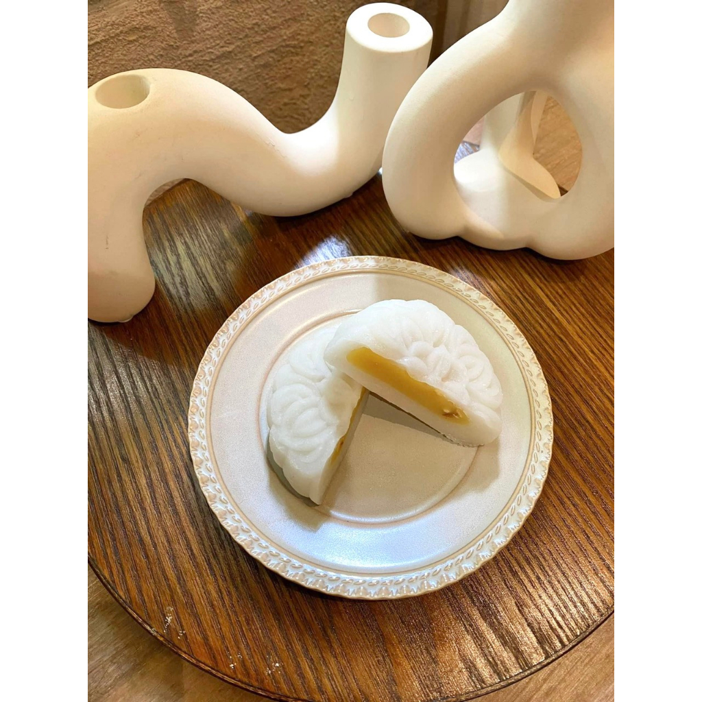Bánh trung thu handmade vị bánh dẻo đậu xanh