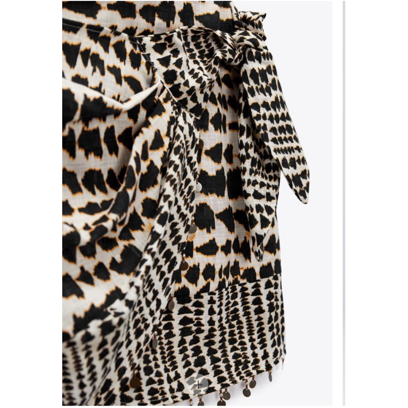 Chân váy thắt hông Zr auth