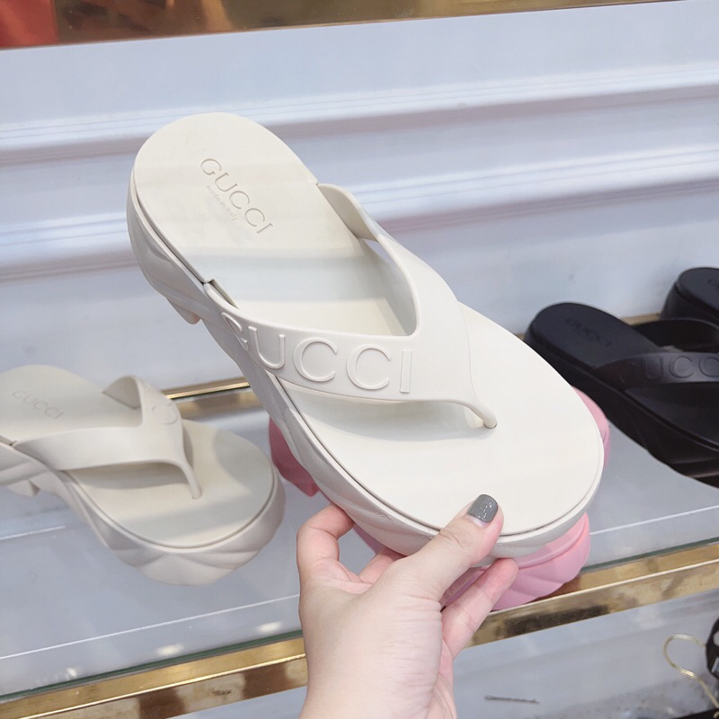 Dép đế cao xỏ ngón gu••cci super fullbox