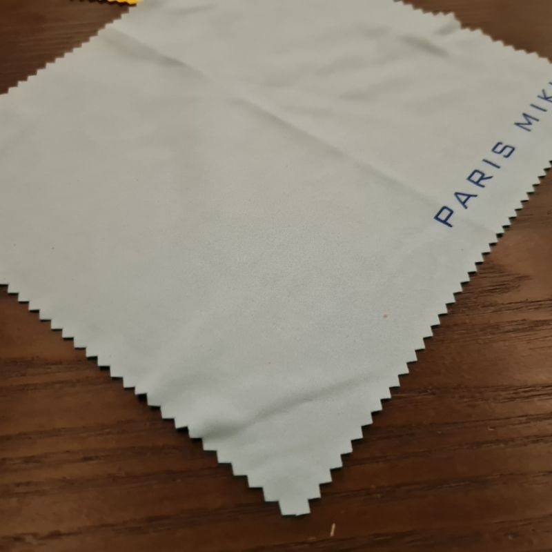 KHĂN LAU KÍNH XỊN TẬN XƯỞNG