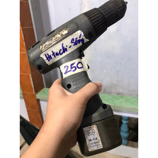 máy bắn vít hitachi fds7dt