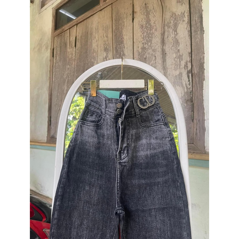 Set Áo sơmi phối Quần jeans dài ôm body khoen CD Siêu Cao