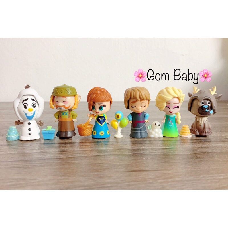 Set 6 Nhân Vật Búp bê Disney Frozen kèm phụ kiện với 2 biểu cảm khuôn mặt