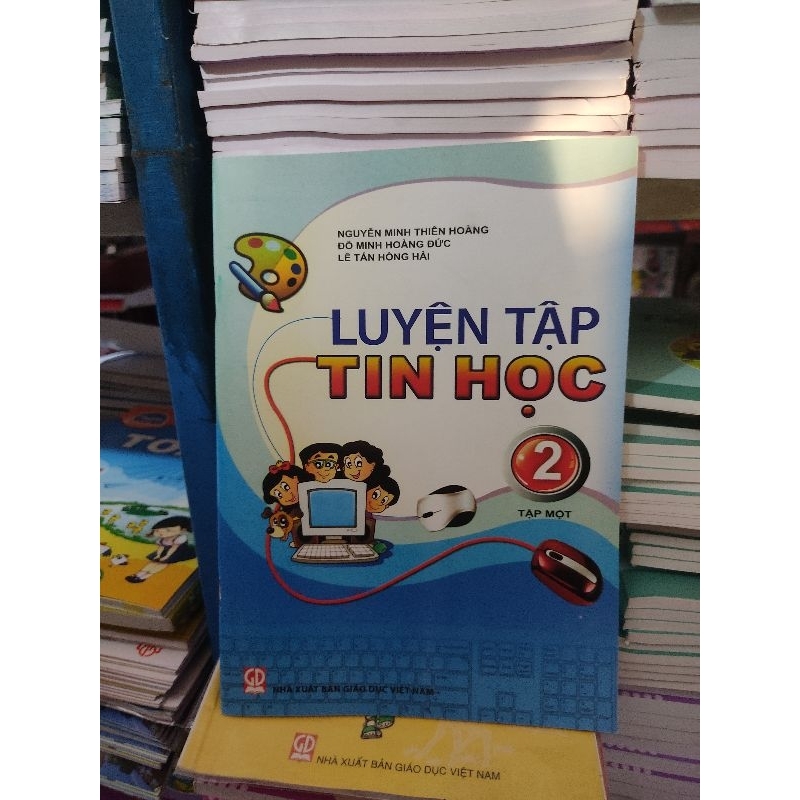 Toys, Luyện tập tin học 2  + 2 cây chì.