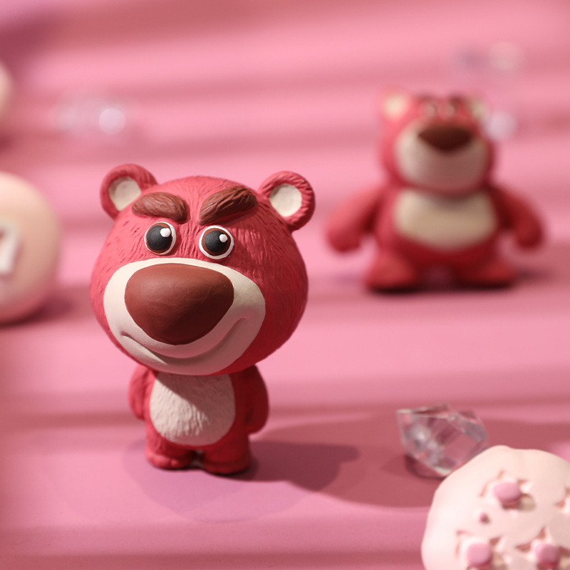 Tô tượng thạch cao gấu dâu 2d size nhỏ phiên bản hai