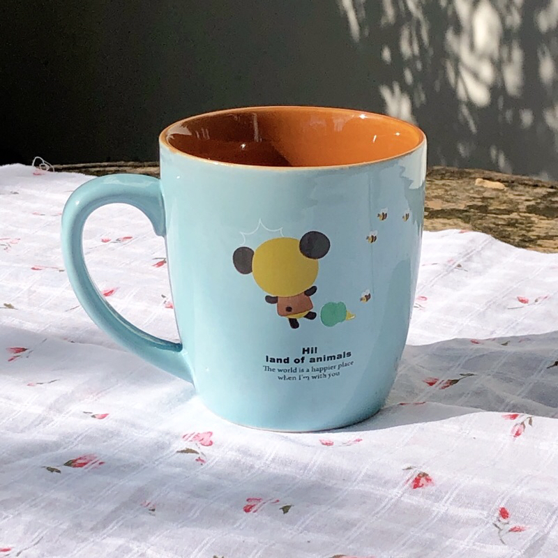 Ly chú gấu xanh biển