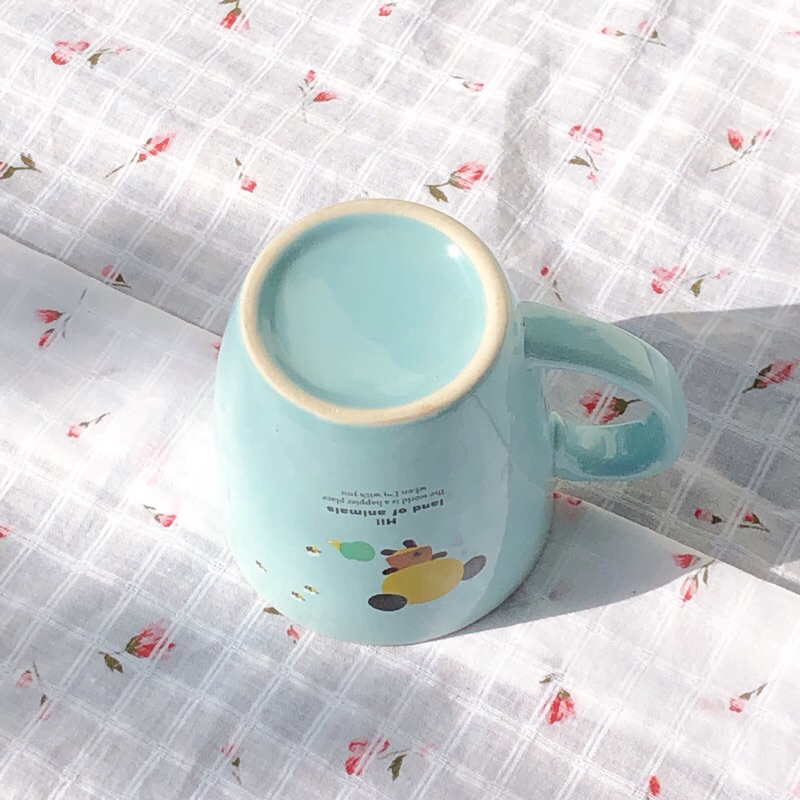 Ly chú gấu xanh biển