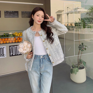 (𝐂𝐨́ 𝐒𝐚̆̃𝐧) 𝐀́𝐨 𝐤𝐡𝐨𝐚́𝐜 𝐝𝐚̣ 𝐭𝐰𝐞𝐞𝐭 𝐱𝐚́𝐦 𝐭𝐫𝐚̆́𝐧𝐠 𝐩𝐡𝐨𝐧𝐠 𝐜𝐚́𝐜𝐡 𝐍𝐞𝐫𝐭𝐫𝐨 𝐇𝐚̀𝐧 𝐐𝐮𝐨̂́𝐜 ( 𝐚̉𝐧𝐡 𝐭𝐡𝐚̣̂𝐭 𝐥𝐚̀ 𝟐 𝐚̉𝐧𝐡 𝐜𝐮𝐨̂́𝐢 𝐯𝐚̀ 𝐜𝐥𝐢𝐩 )