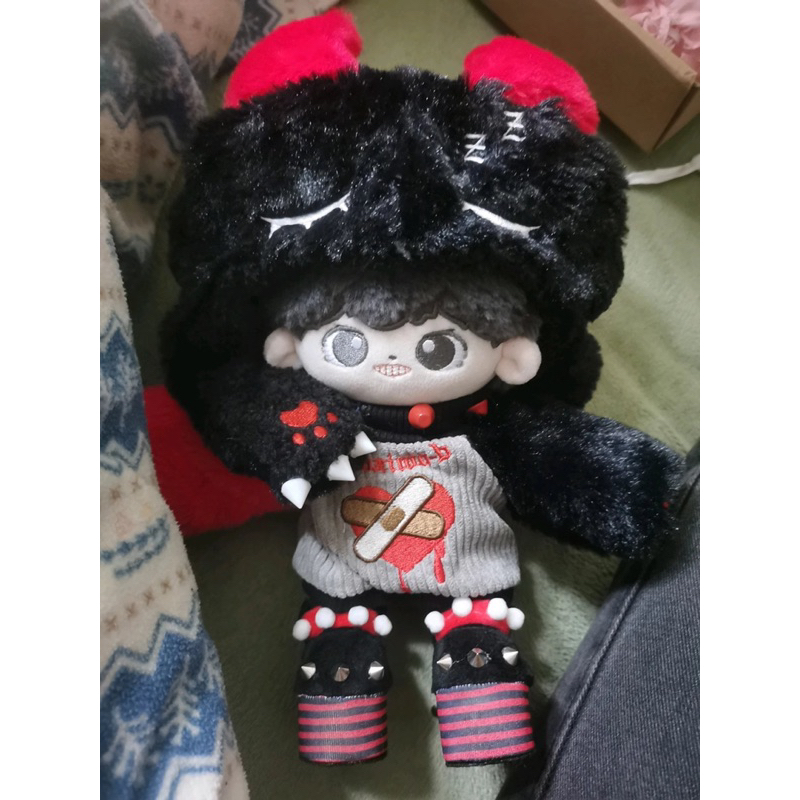 Outfit cho doll 20cm: Cơn ác mộng