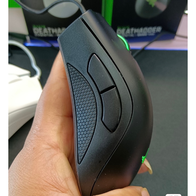 Chuột gaming RAZER DA ESSENTIAL 6400