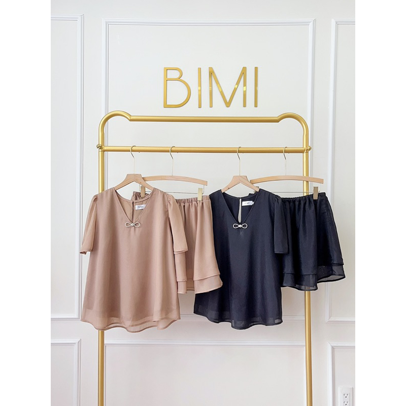 SET ÁO CỔ V VÁY TẦNG - BIMI