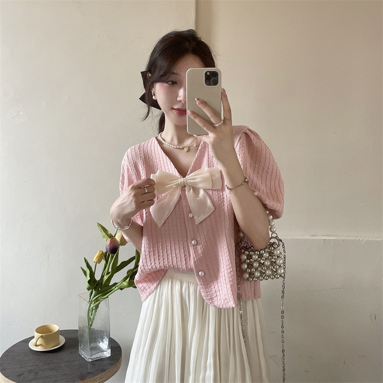 Áo Sơ Mi Ngắn Tay Ruby Đính Nơ Cổ, Áo Sơ Mi Crotop Màu Hồng Nhẹ Nhàng Quyến Rũ