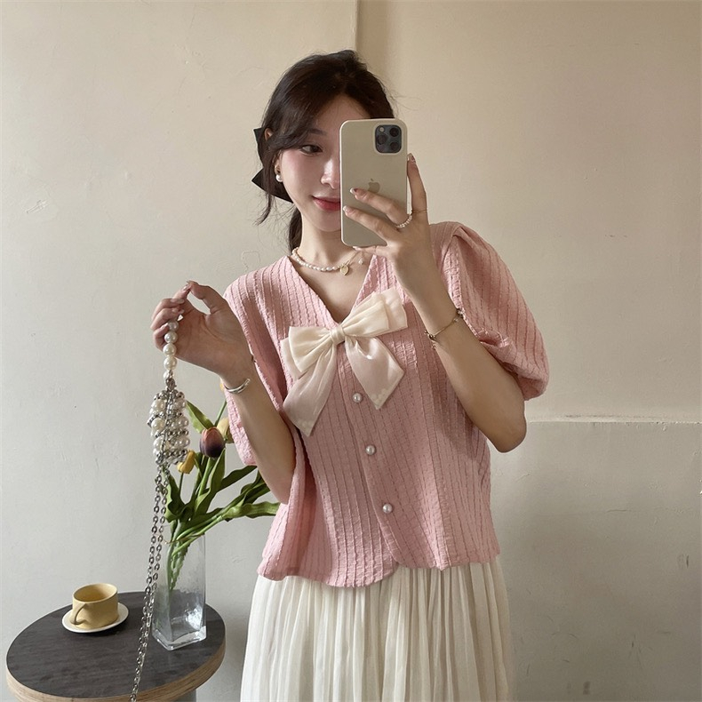 Áo Sơ Mi Ngắn Tay Ruby Đính Nơ Cổ, Áo Sơ Mi Crotop Màu Hồng Nhẹ Nhàng Quyến Rũ