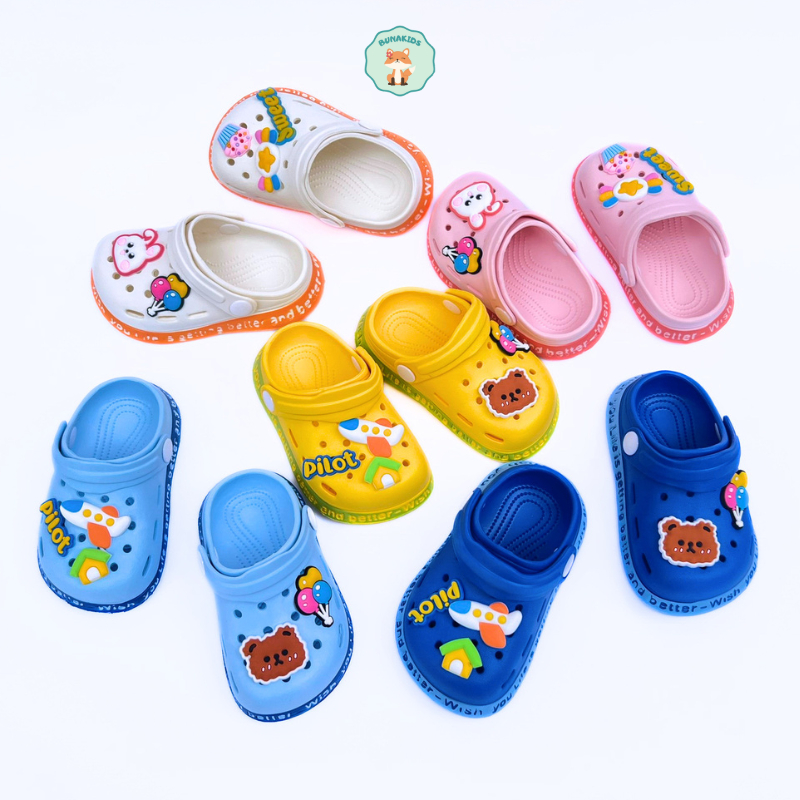 Dép cho bé, sục bé trai, dép bé gái siêu nhẹ chống trơn trượt sticker ngộ ngĩnh Bunakids D3.0