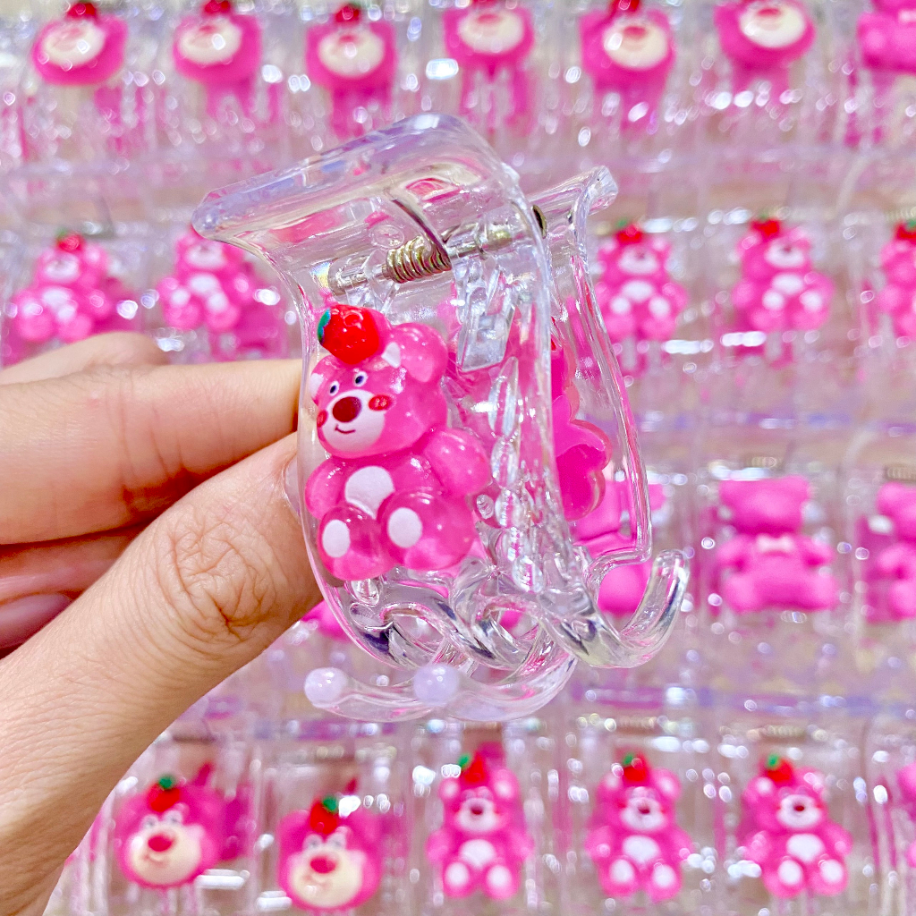 Kẹp tóc càng cua 5 răng đính charm gấu dâu lotso 2 mặt xịn sò