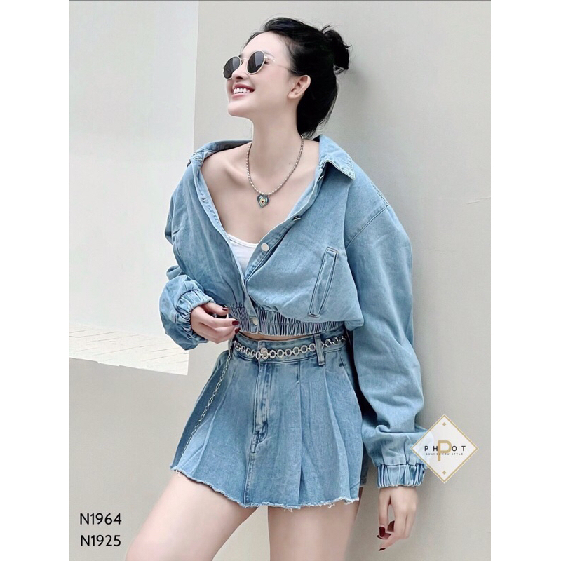 Áo khoác jean bomber bo gấu bản to