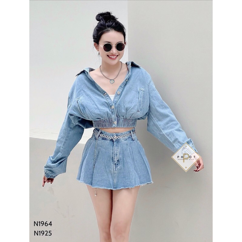 Áo khoác jean bomber bo gấu bản to