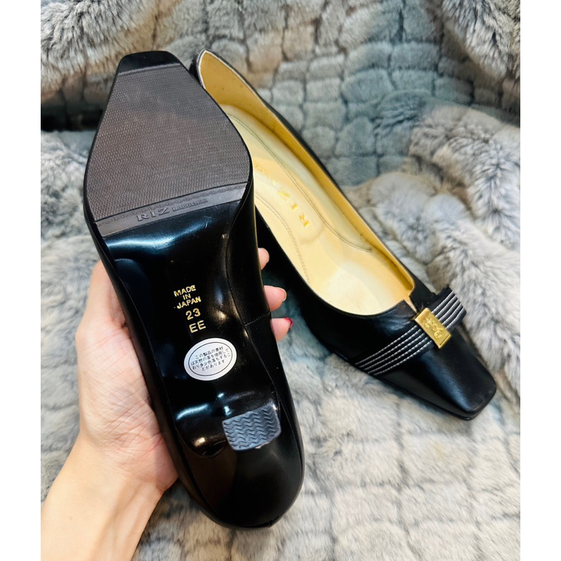 Giày nữ  2hand size 36+