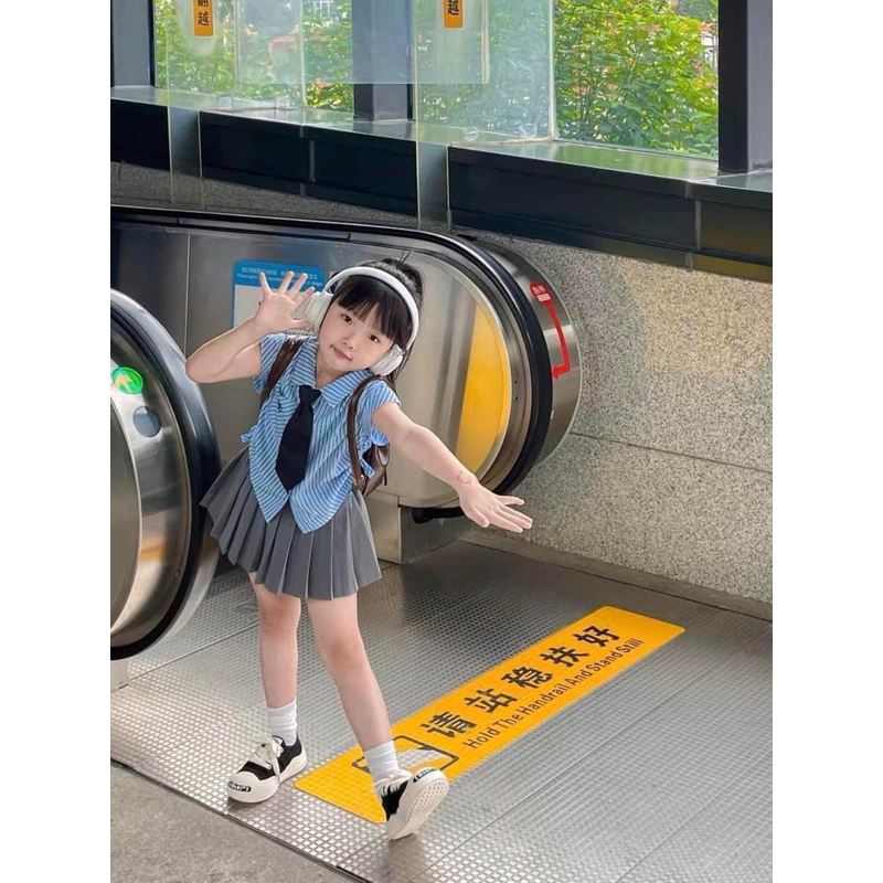 Bộ sành điệu cho bé gái