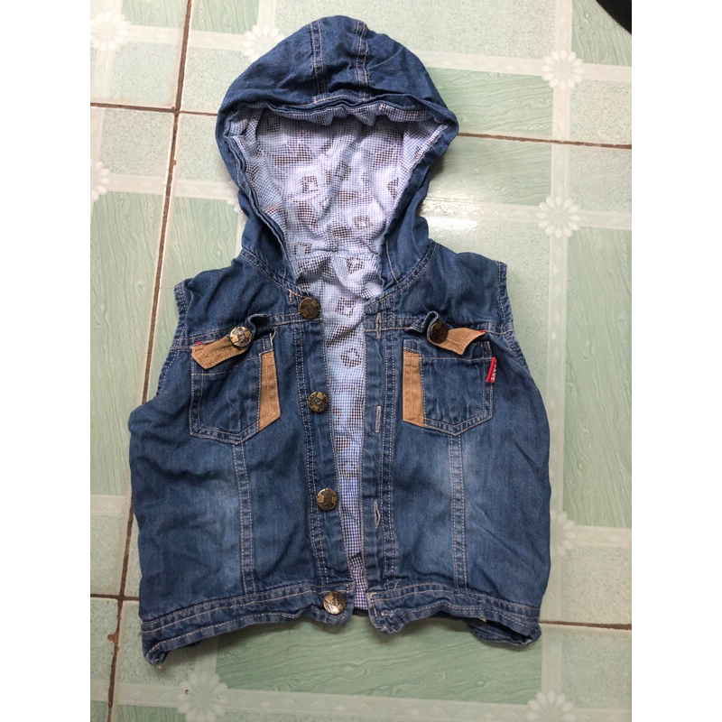 Áo khoác bò có mũ cho bé dưới 14kg