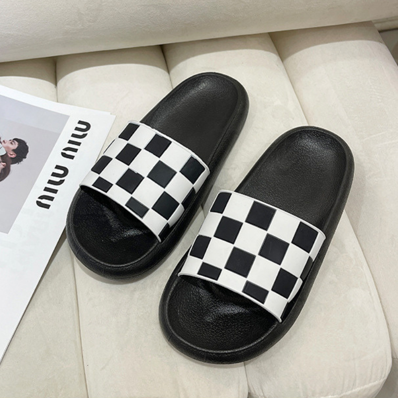Dép bánh mì quai ngang nữ kẻ caro thời trang sành điệu nhựa bền nhẹ êm chân - 3Fashion 3245