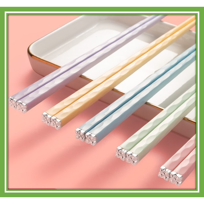 Đũa Ăn Cơm Cao Cấp Hình Hoa Chống Trơn Trượt - Đũa Ăn Cơm Giá Rẻ Phong Cách Nhật Bản Mỗi Người Một Đôi